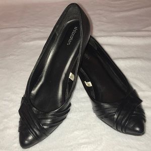 Mini wedge slip on dress shoe